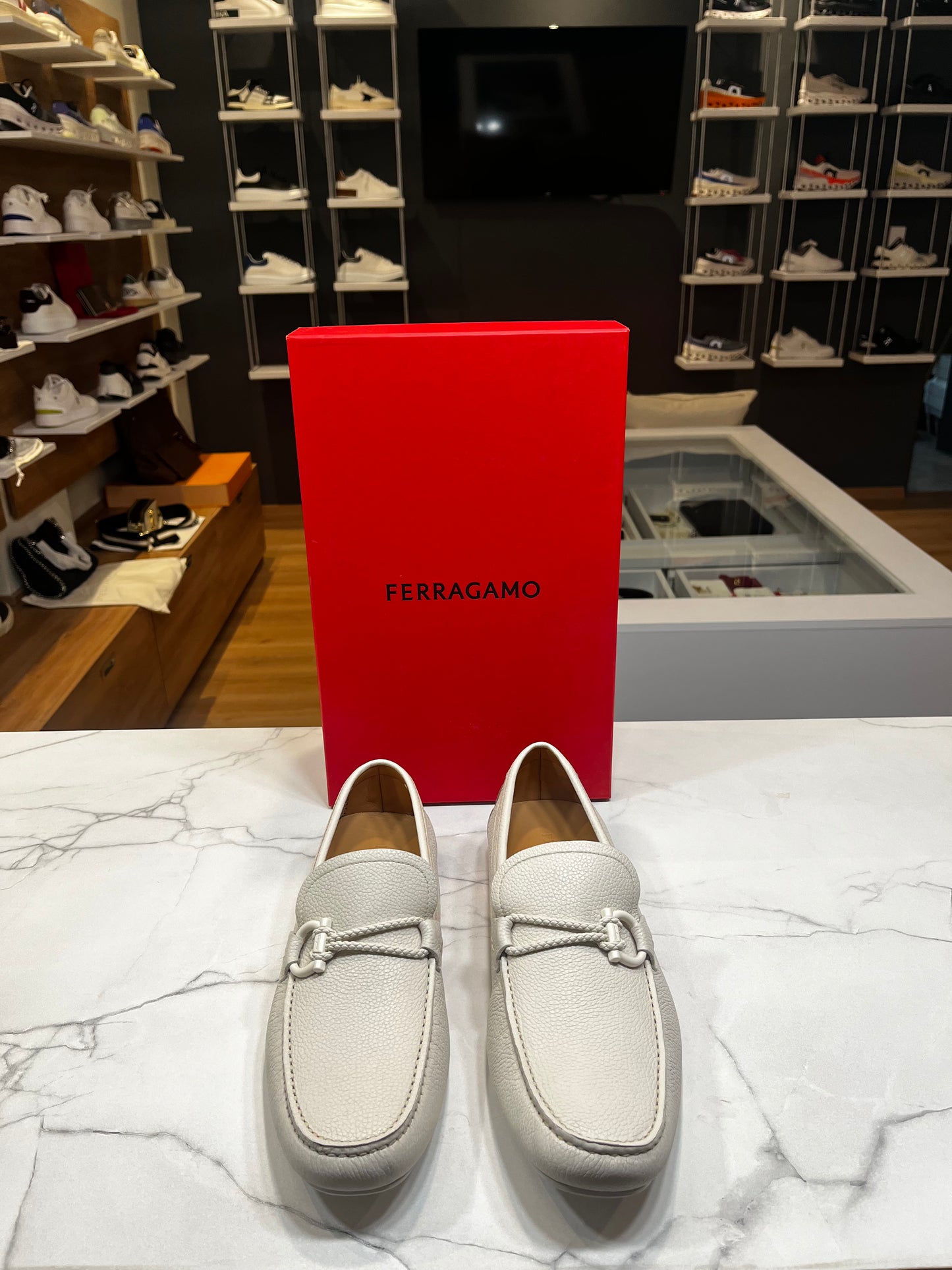 Mocasines Blancos Ferragamo