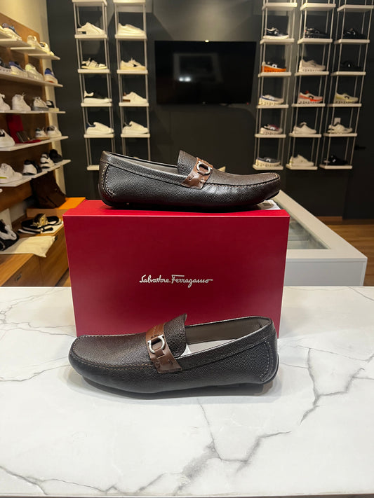 Mocasines Ferragamo Cafes